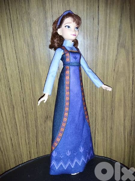 QUEEN IDUNA FROZEN 2 DISNEY Great ARENDELLE COUPLE MOM Rare doll=25$ 4
