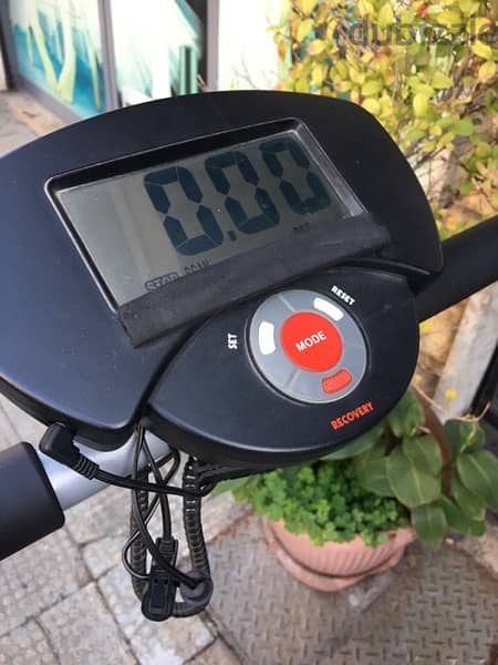 treadmill new no electricity needed heavy duty  very good quality 1