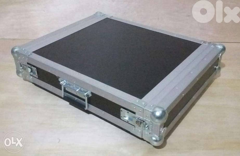 Flight case 2 U double door depth = 55 2