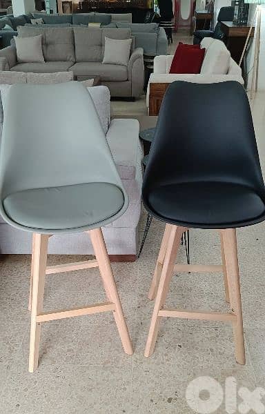 Bar chairs. كرسي بار ثابت 0