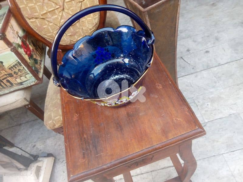 سلة زجاج كحلي مرتب 2