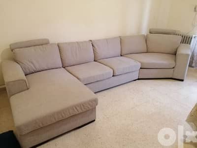 corner sofa with agood quality and clean for the best price