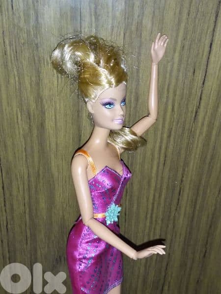 FASHIONISTAS SWAPPIN Style flex parts Mattel doll removable head+Shoes 6