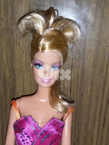 FASHIONISTAS SWAPPIN Style flex parts Mattel doll removable head+Shoes 1