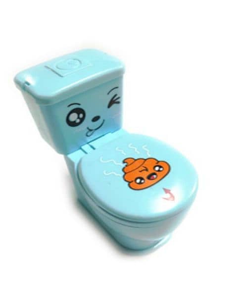 Hilarious toilet water splash prank  toy 3