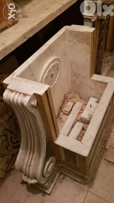 Rare 19th century Italian polychrome marble wall fountain Antique 2