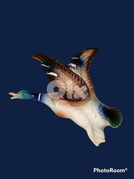 3 Vintage 1950 wall graduated ceramic flying ducks for sale 1