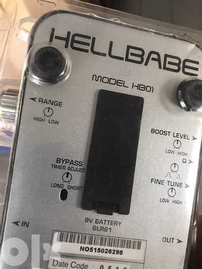 Wah-Wah Hell Babe Pedal effect w optical out