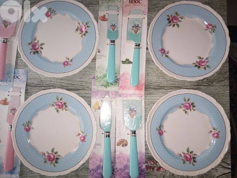 floral desserts and sweets plates and knifes 5