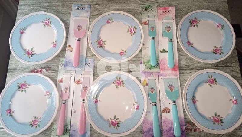 floral desserts and sweets plates and knifes 8