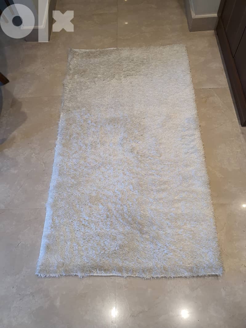 2 white carpets 120*80 both $25 0