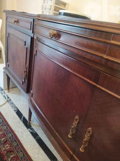 full dining room with silvers and chrystals