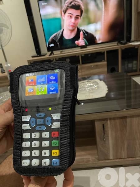 Satellite installation, repair and maintenance 4