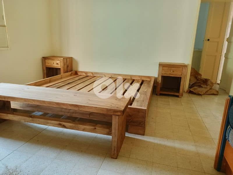 massive pine wood bedroom set غرفة نوم خشب صنوبر روسي 0