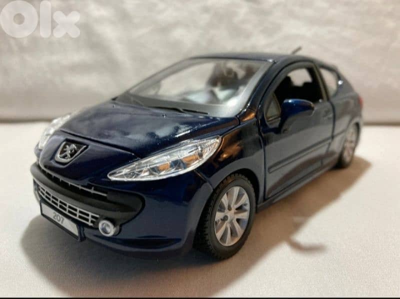 Peugeot 207 diecast car model 1:24. 0