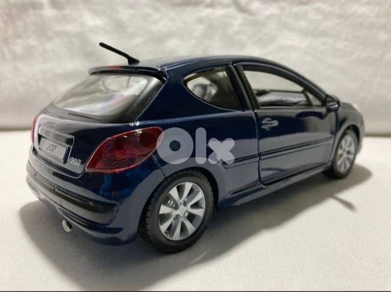 Peugeot 207 diecast car model 1:24. 2