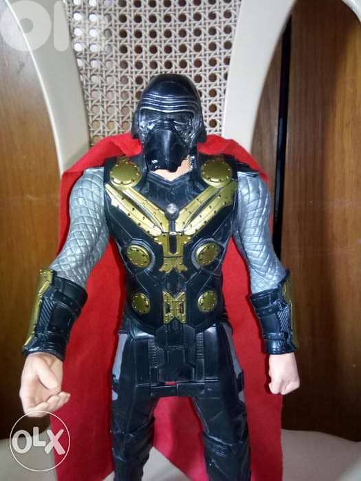 THOR ACTION LEGEND TALKER as new doll in KYLO REN Mask Hasbro=17$ 1
