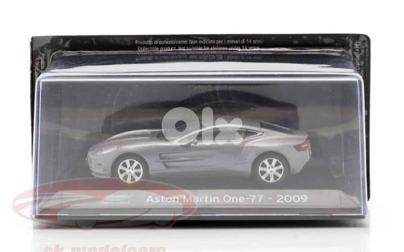 Aston Martin One-77 (2009) diecast car model 1;43. 5