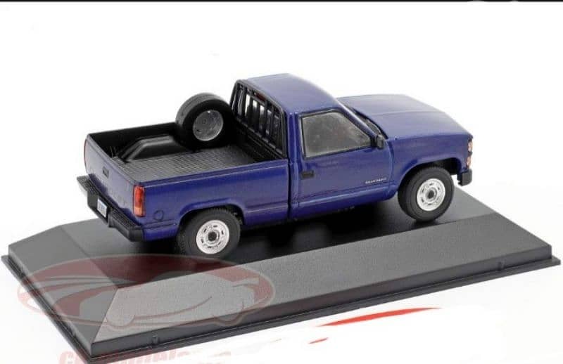 Chevrolet Silverado, (1997) diecast car model 1;43. 4