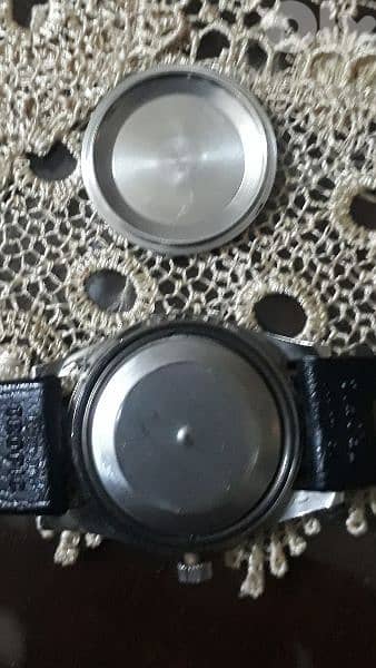 ساعة وست اند 3