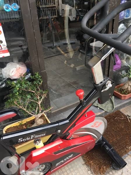 spinning bike like new we have also all sports equipment 3