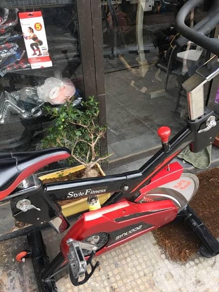 spinning bike like new we have also all sports equipment 4