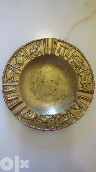 منفضة نحاس قديمة 0