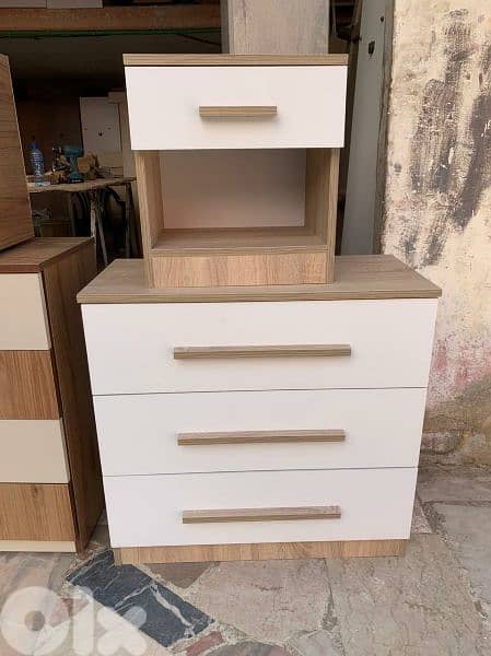 شفنيرة مع كمدينة صغيرة 0