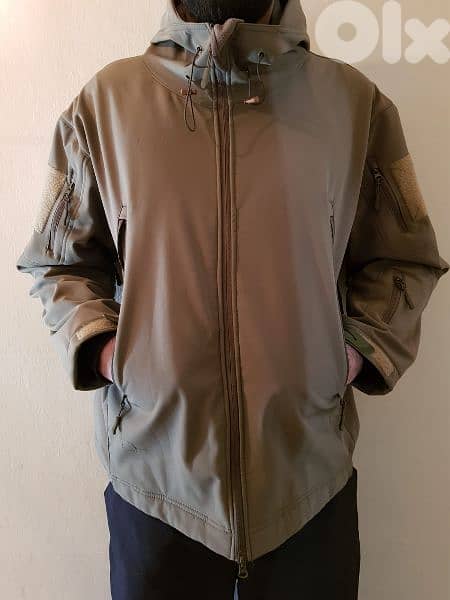 TACTICAL SOFTSHELL JACKET - WATERPROOF WITH HOODIE 0