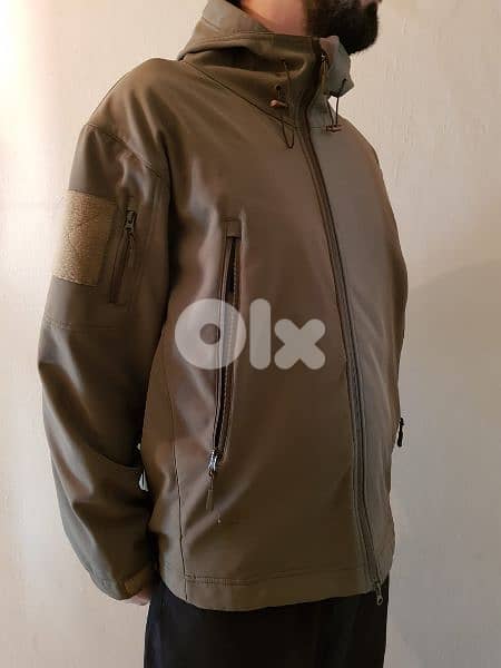 TACTICAL SOFTSHELL JACKET - WATERPROOF WITH HOODIE 1