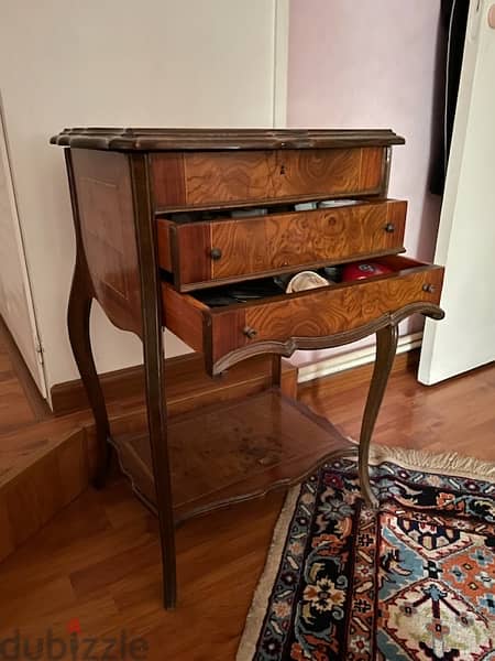 small chest 3