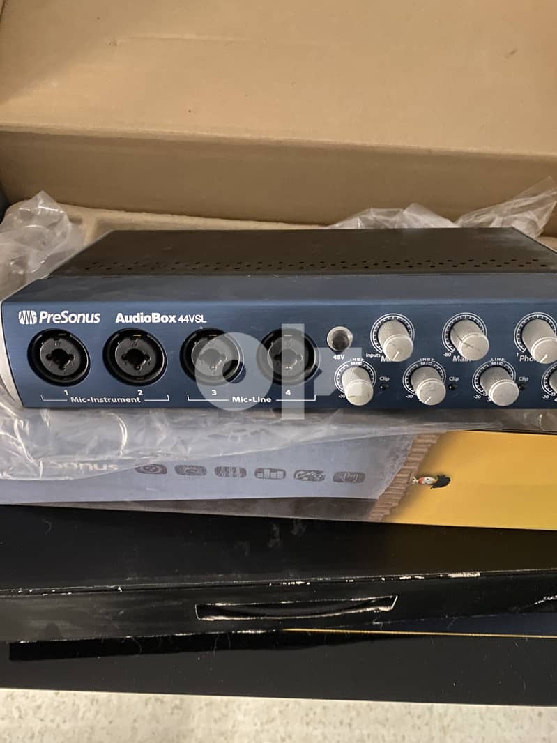 Presonus Audiobox 44VSL Audio Interface 3