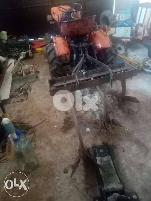 تراكتور كابوتا 3 سيلندر 4wheel 5