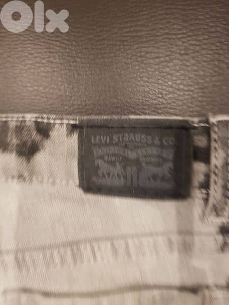 Levi's Jean's short for 10 years 3