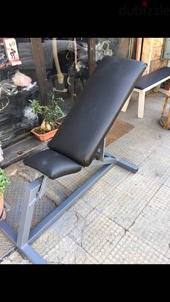 bench very good quality we have also all sports equipment 1