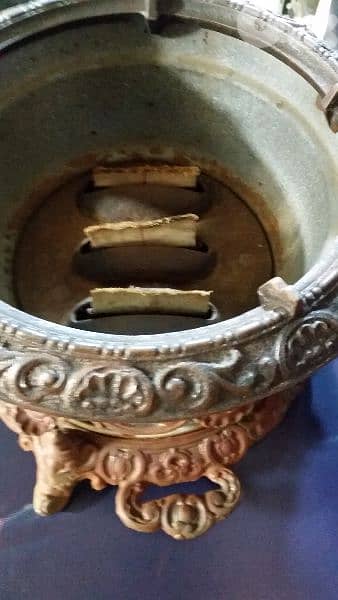 انتيك سخانة كبير يعمل علة كاز ٣ رؤس 1