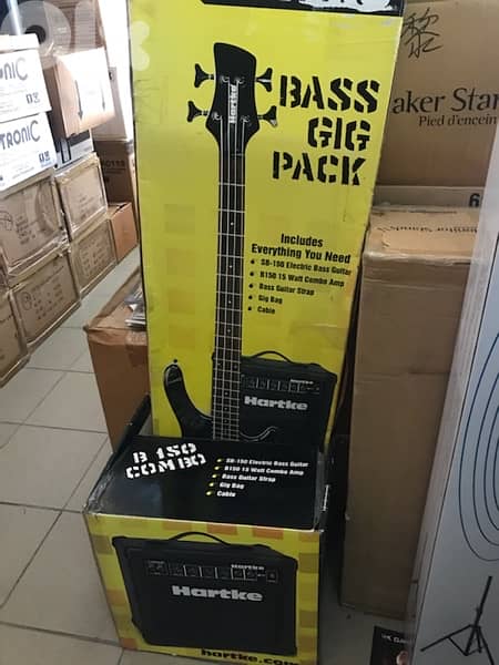 HARTKE bass guitar with Bass Guitar amp 1