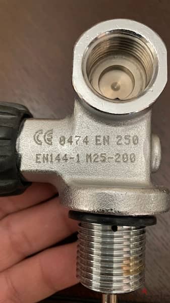 faucet for scuba tank 2