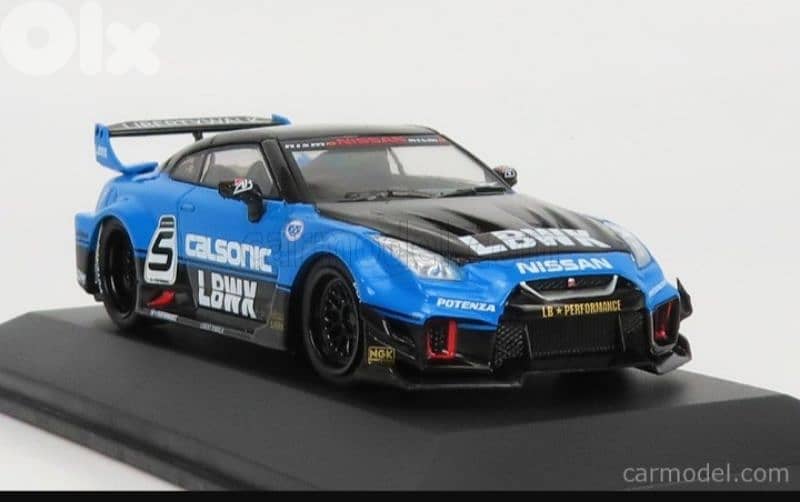 Nissan GT-R (R35) LBWK diecast car model 1;43. 3