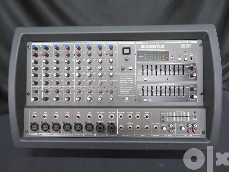 Samson powered mixer Amplifier with effects 6