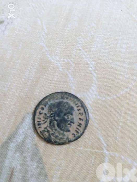 Ancient Roman Coin For Constantine I the great year 307 AD 0