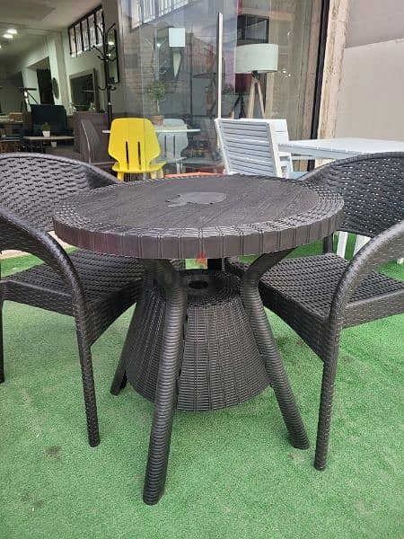 Table + 2 Chairs Rattan 1