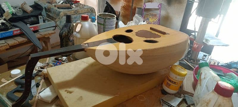 صيانه كافه انواع اللالات الموسيقيه الخشبية 3