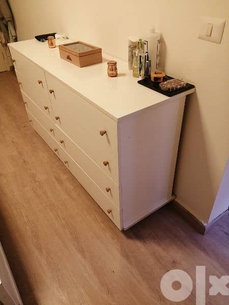 دريسوار غرفة نوم. كومود،comodino 1