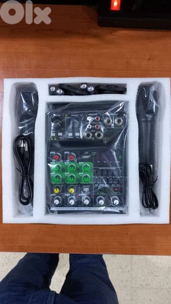 mixer 4ch with 2 mic wireless + usb + bluetouth 0