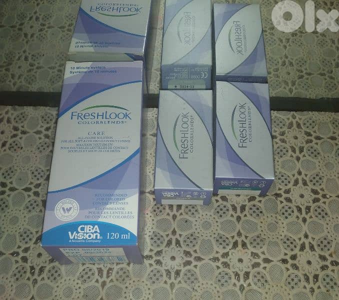 2 contacts lenses ( Gray & Turquoise) + solution 120ml 0