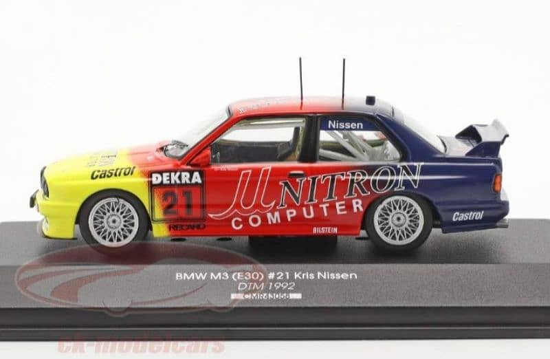 BMW M3 (E30) diecast car model 1;43. 2