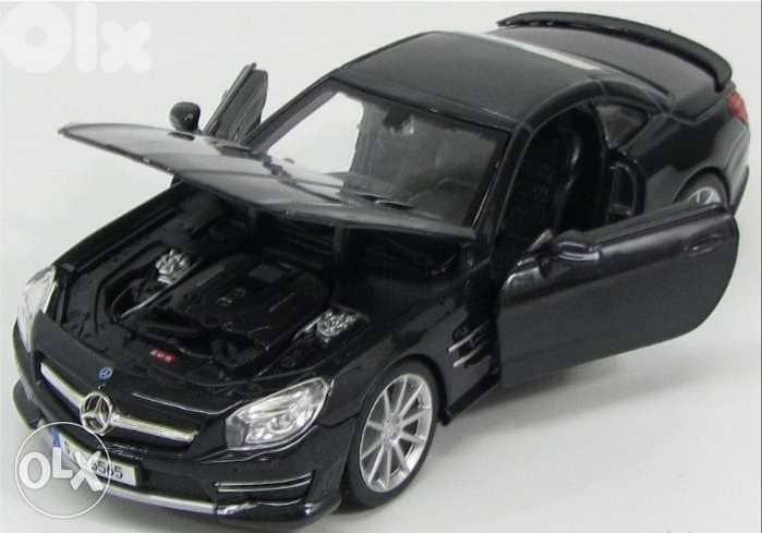 Mercedes Benz SL65 AMG diecast car model 1:24. 3
