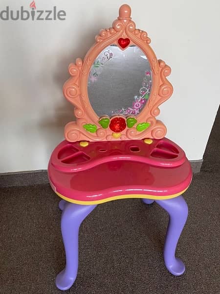 kid’s beauty dressing table 3