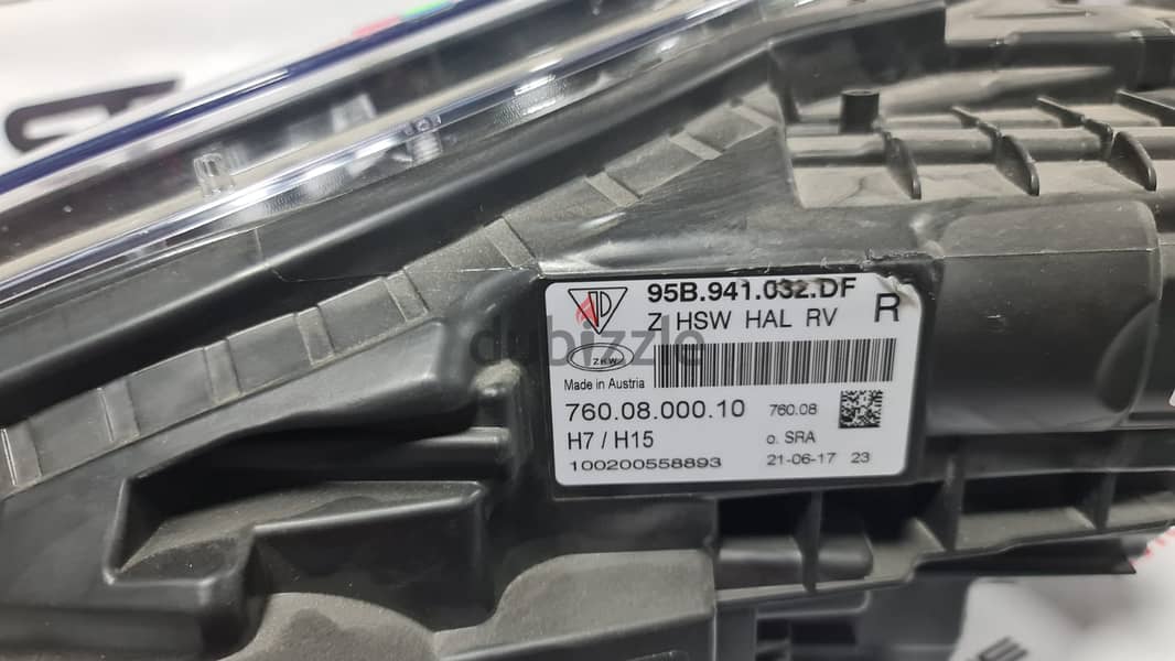 Porsche Macan 2015 headlight headlamp 6